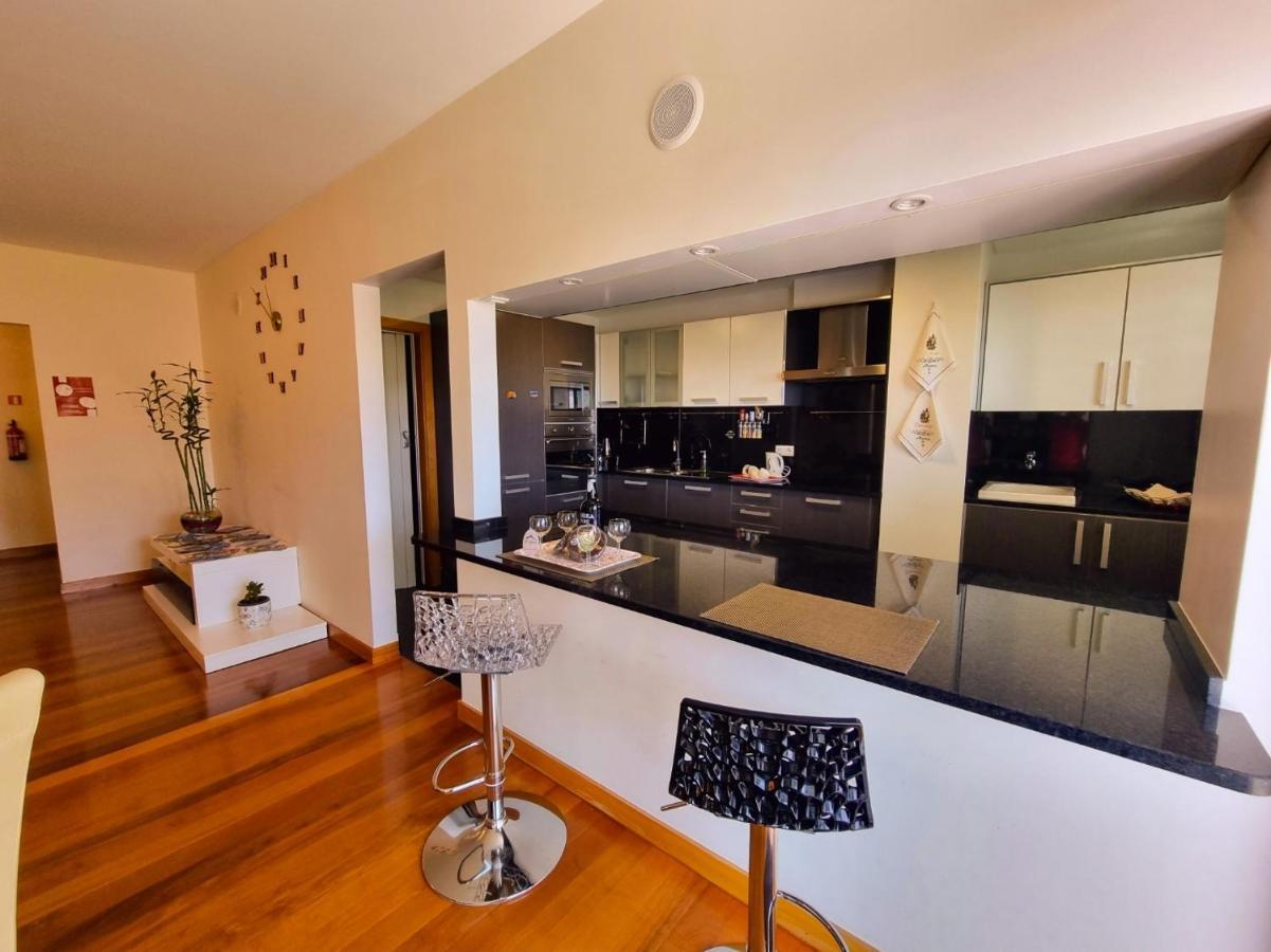 Big Apartment With Ocean Views, Ideal For Groups Funchal Kültér fotó