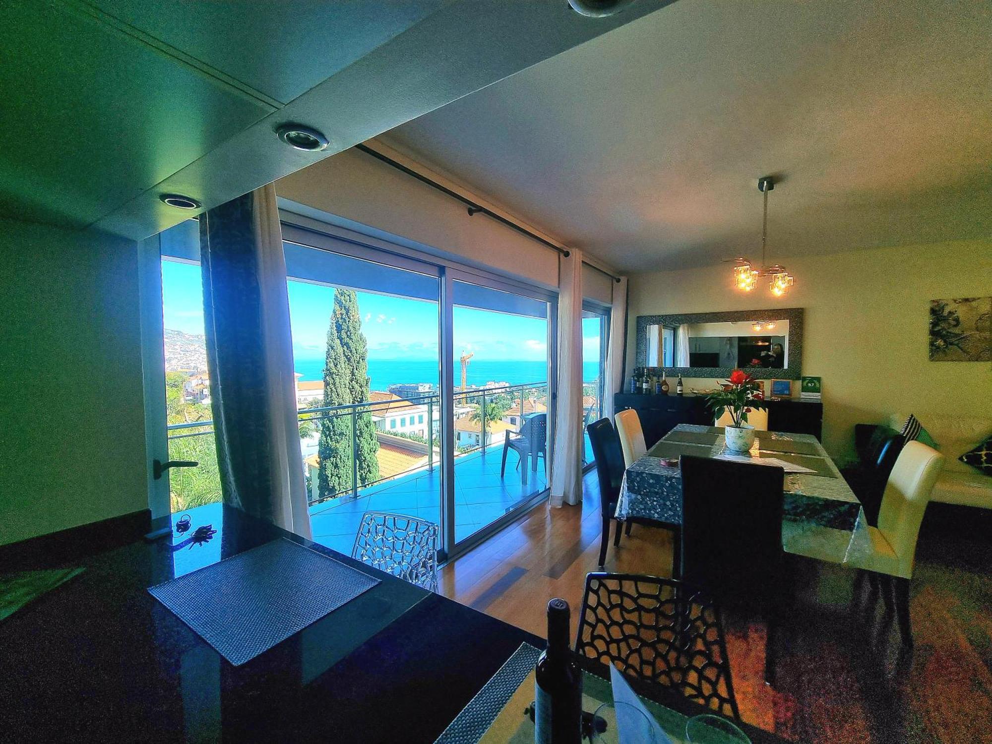 Big Apartment With Ocean Views, Ideal For Groups Funchal Kültér fotó