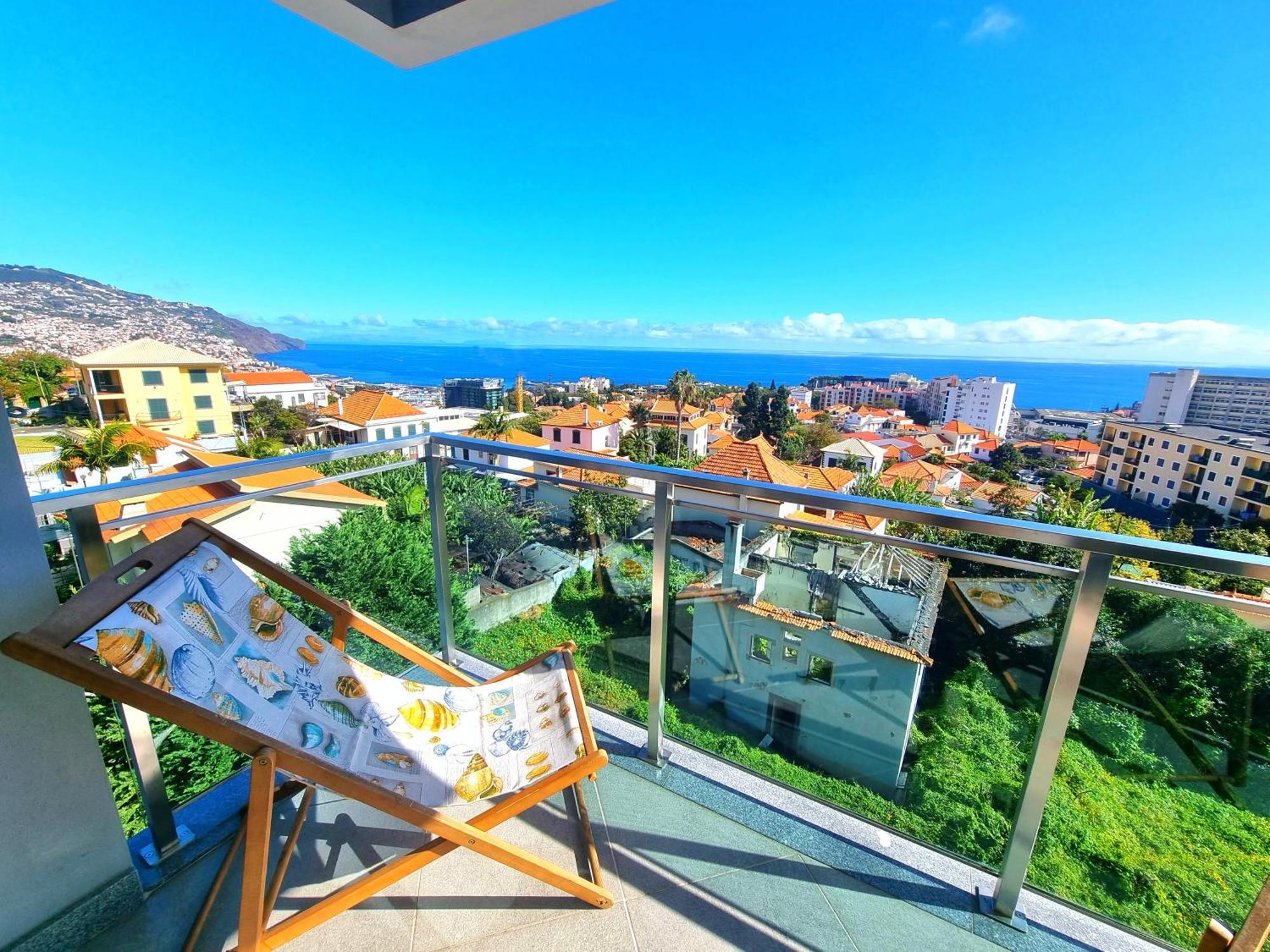 Big Apartment With Ocean Views, Ideal For Groups Funchal Kültér fotó