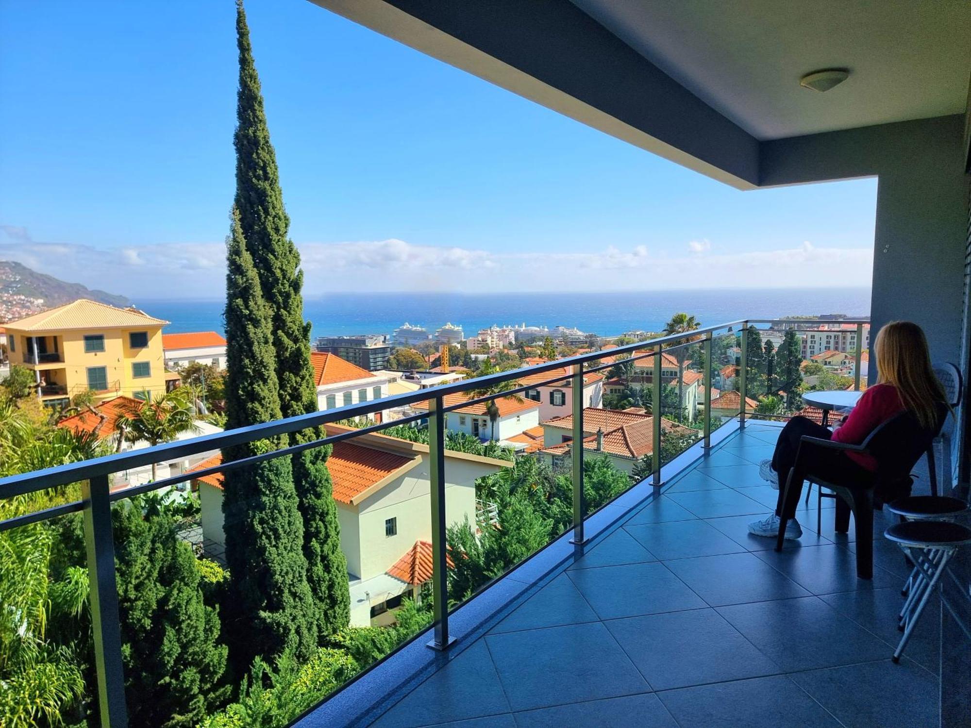Big Apartment With Ocean Views, Ideal For Groups Funchal Kültér fotó
