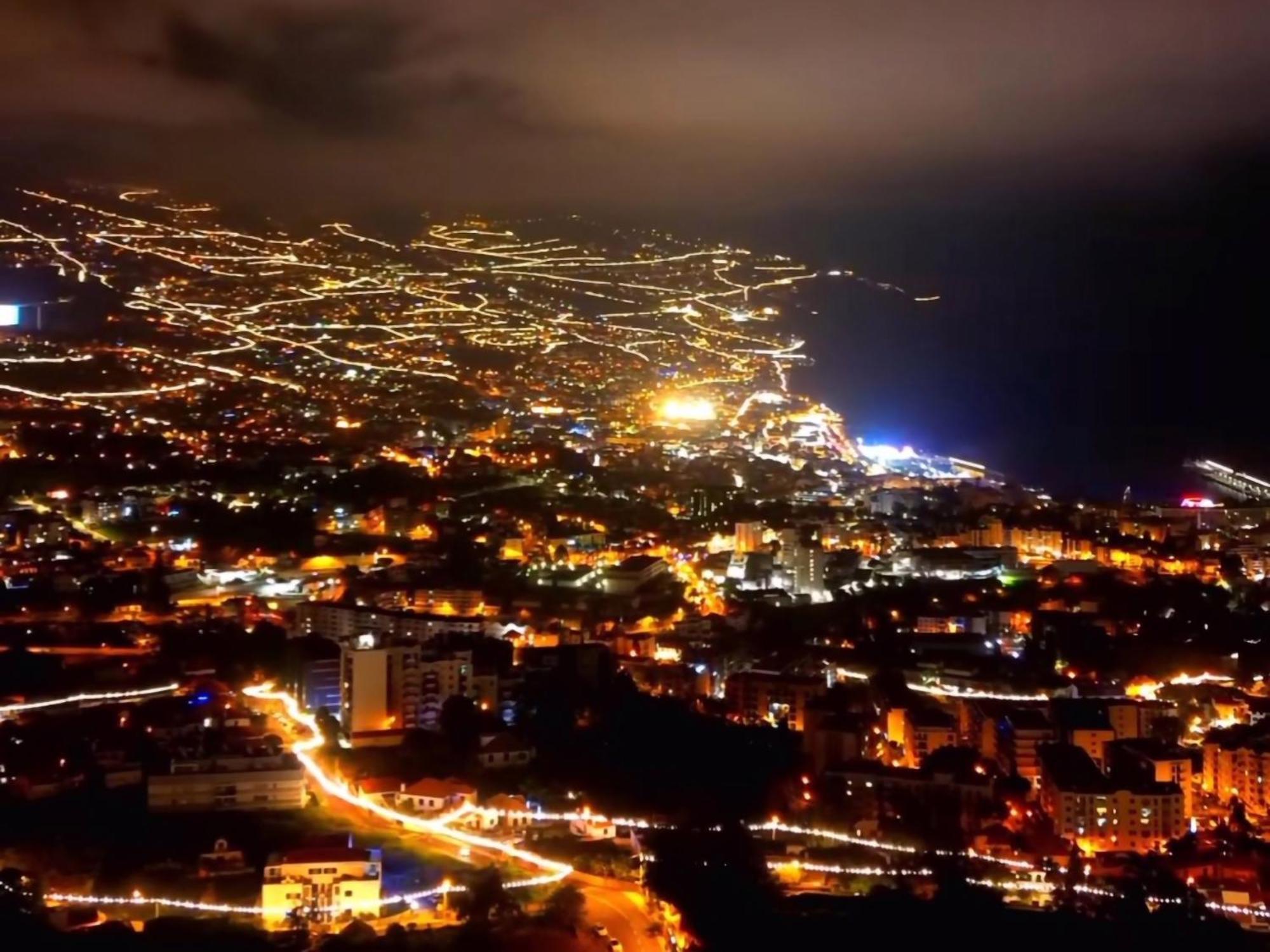 Big Apartment With Ocean Views, Ideal For Groups Funchal Kültér fotó