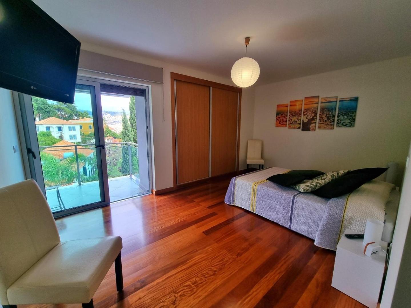 Big Apartment With Ocean Views, Ideal For Groups Funchal Kültér fotó